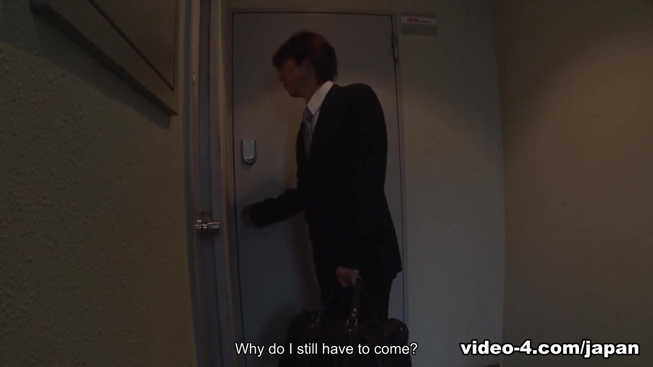 Mai Takizawa sucks off her boss in the office today - JapanHDV