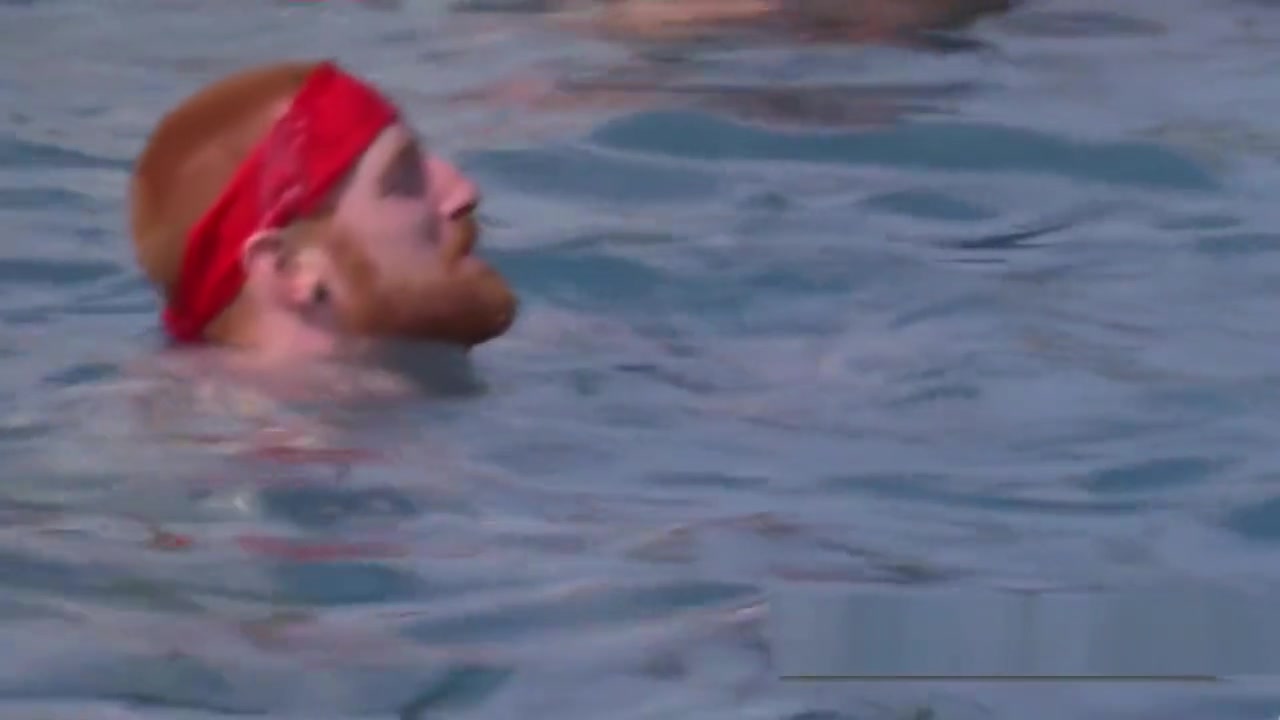 Gingers foreplay with other horny couples out by the poolside