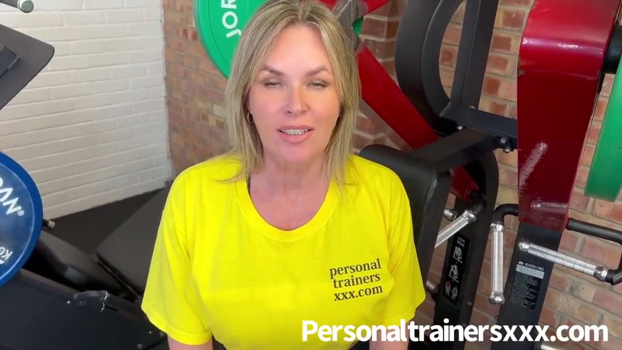 Gym Milf Drains All Her Clients