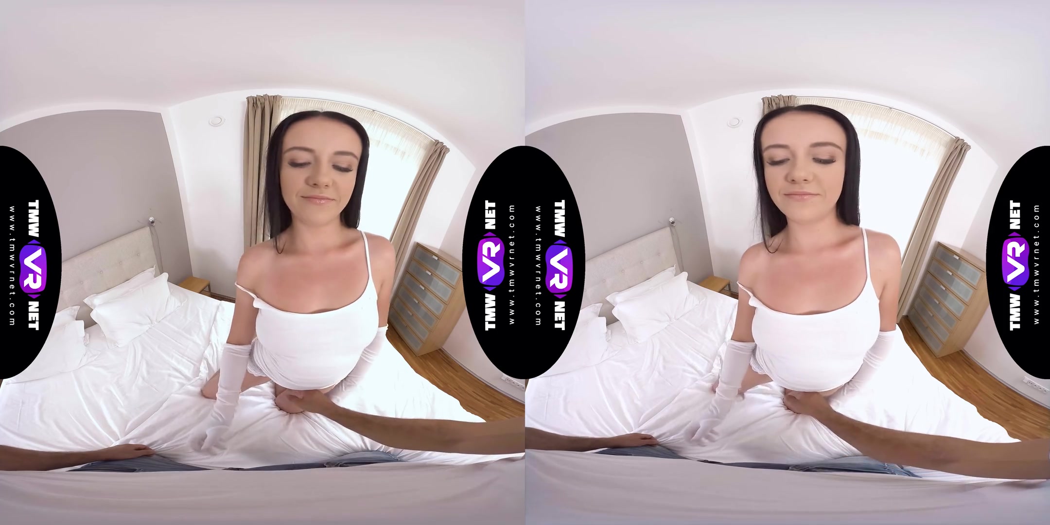 I Slap a Fine on Your Butt - Beautiful Virtual Girlfriend in Bed with Lingerie