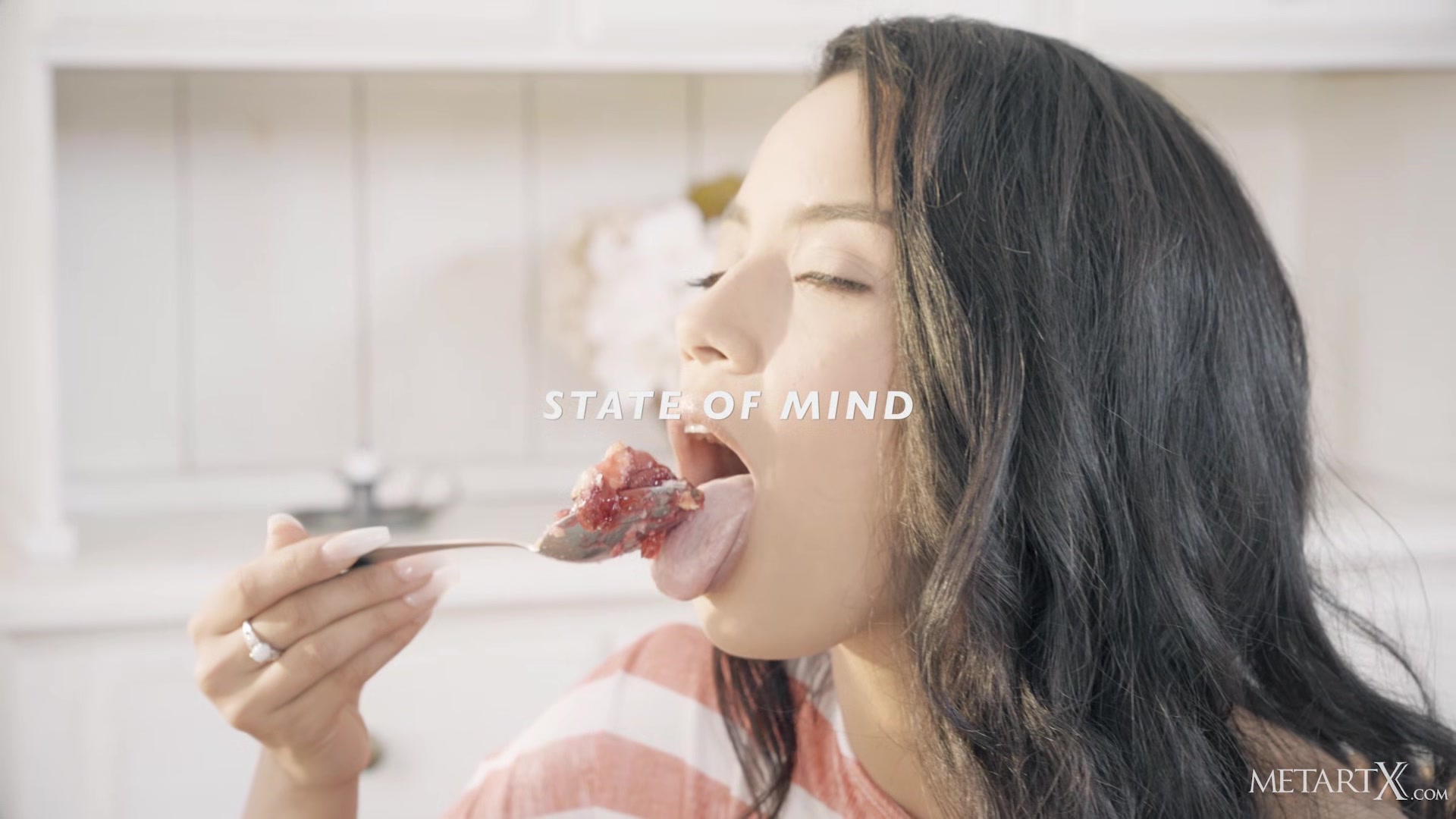 State Of Mind - Maya Bijou - MetArtX