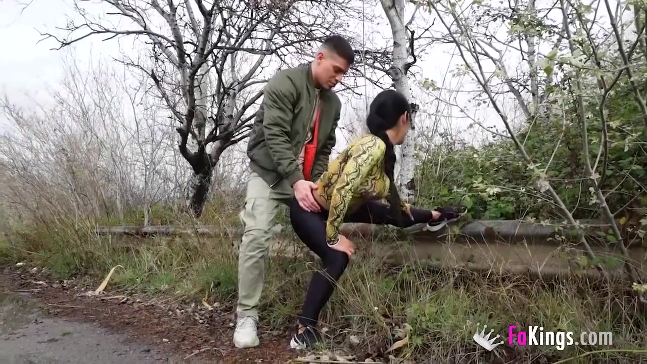 Amazing Outdoor Fuck By Horny Latina Megan