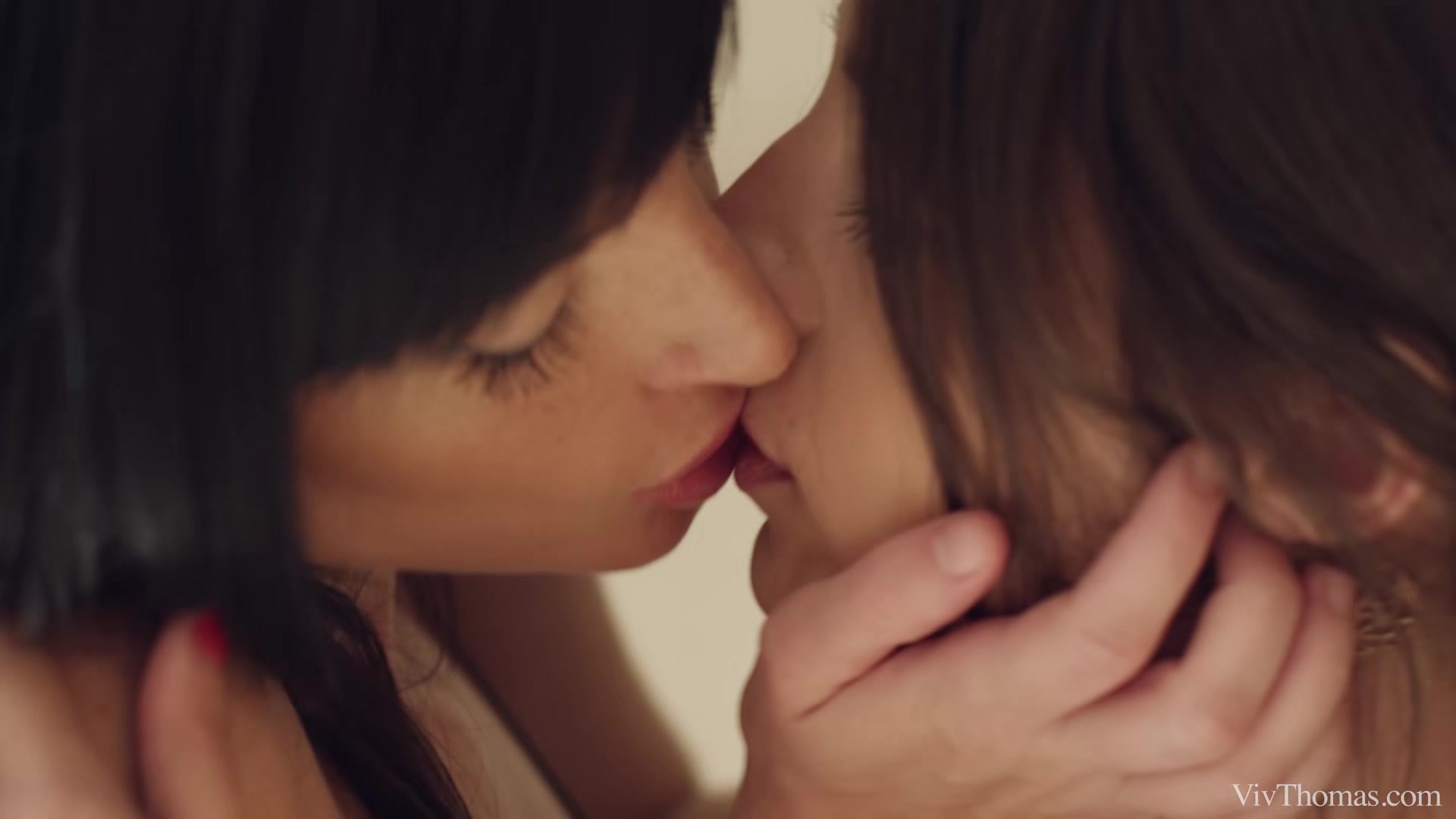 Vacancy 2 - Appetency - Ava Courcelles & Ena Sweet - VivThomas
