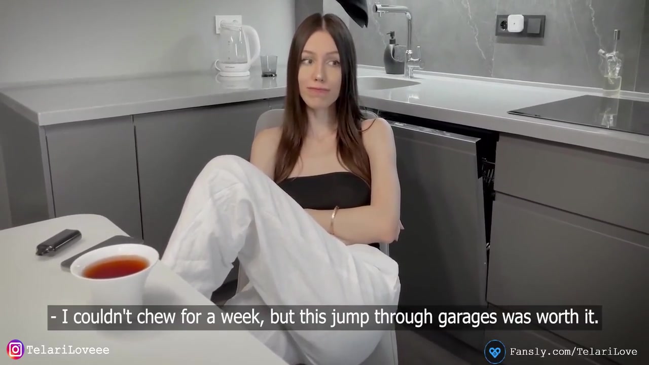 Brunette Classmate W Big Ass Get Fucked By Courier 13 Min