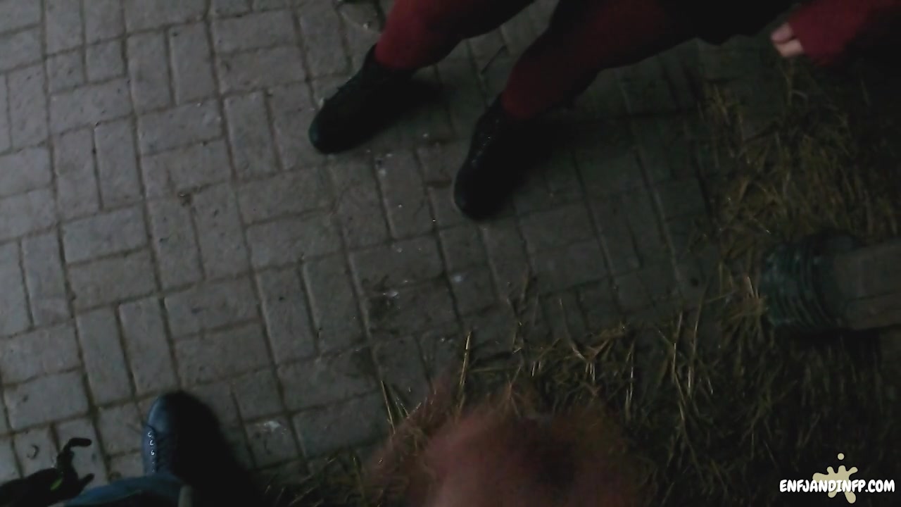 Blowjob And Facial In A Barn Had To Watch Outnot To Get Caught - Sex Movies Featuring Enfjandinfp