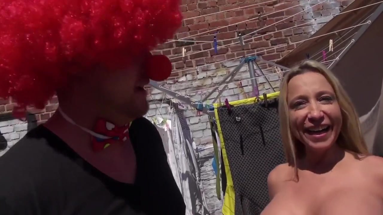 Mark Aurel, Funny Hill And Titus Steel - Tattooed Chick Gets Fucked By A Clown Dude