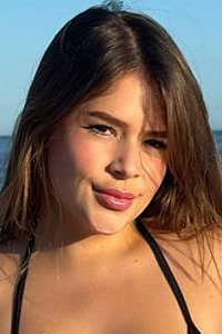 Ema Ribeiro