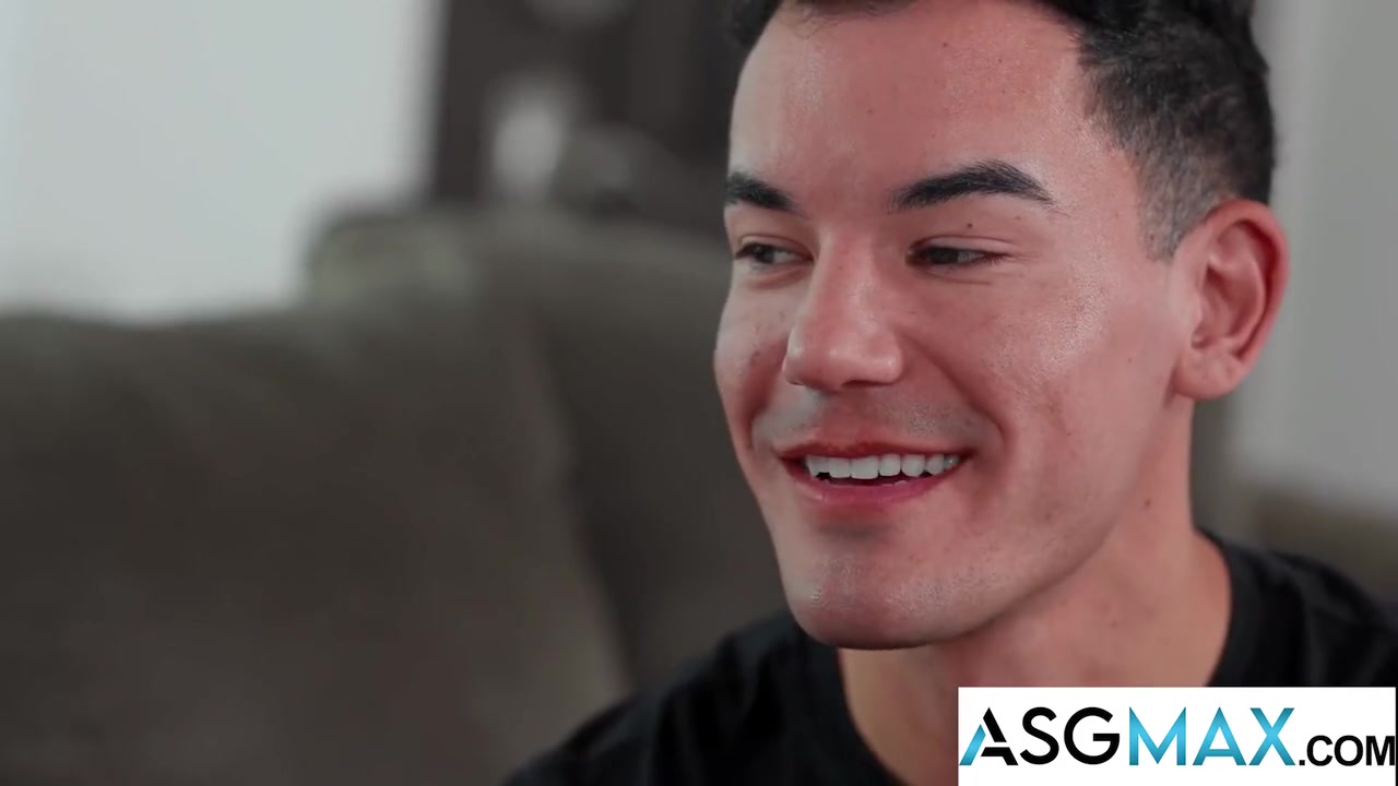Big Cock Hall Pass - Muscle Hunk Gives The Muscle-pounding He Craves