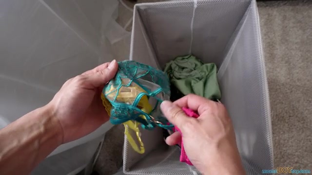 Step moms Panties - S1:E2 - Momsboytoy