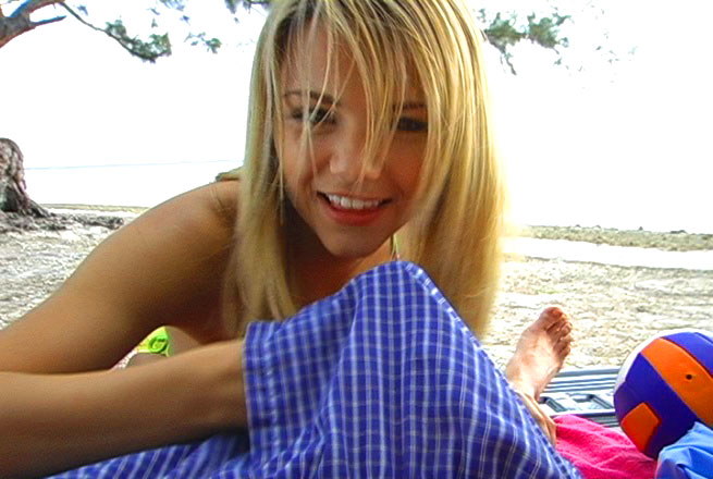 My favorite beach handjob
