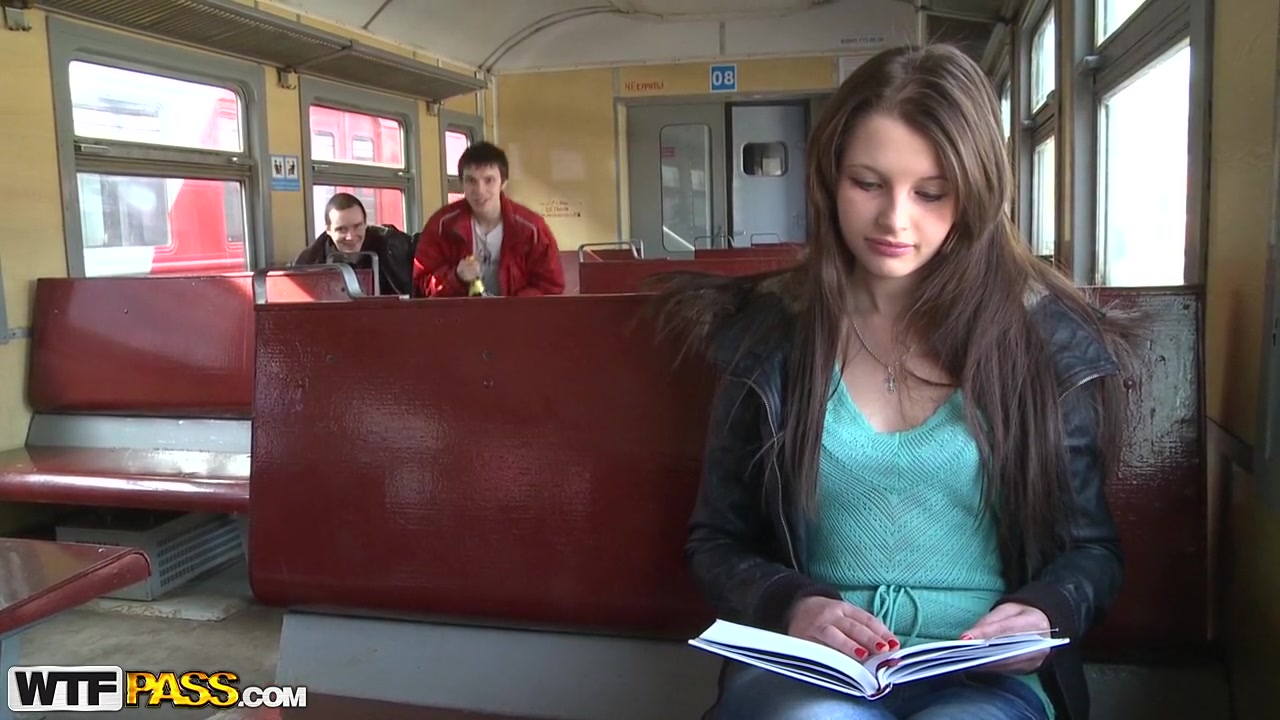 Pickup cutie stayed out of her jeans scene 1
