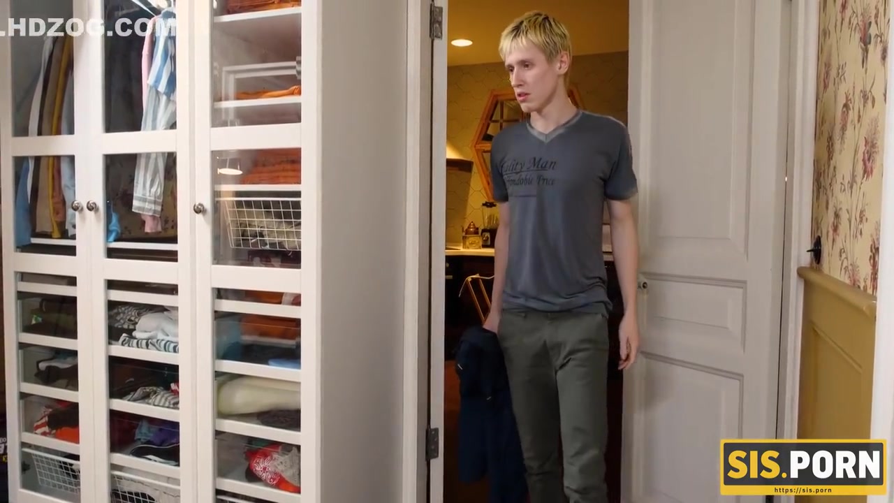 Guy Makes Love To teen 18+ Stepsister And Its One Of T