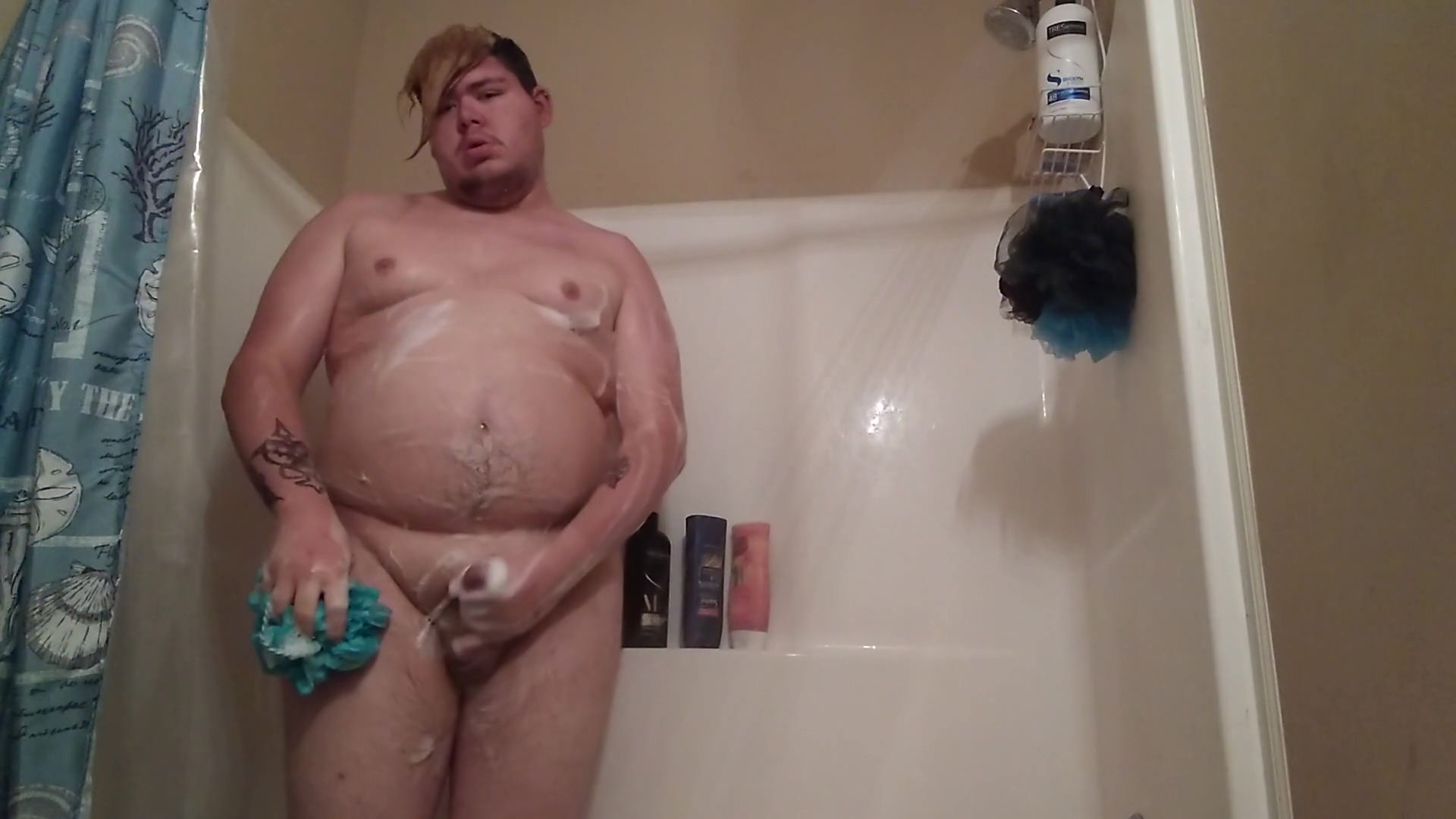 Step daddy Showers For His Fans