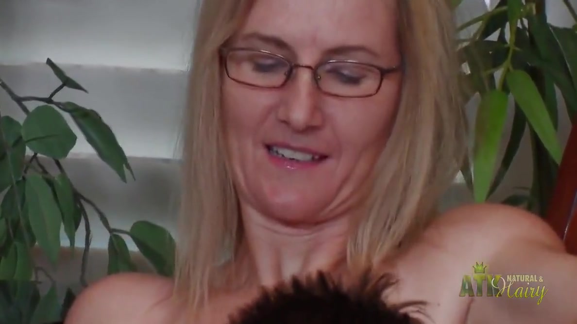 Mature Women Gets Fucked And Uses A Hitachi
