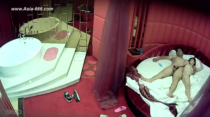 Hackers use the camera to remote monitoring of a lover's home life.187