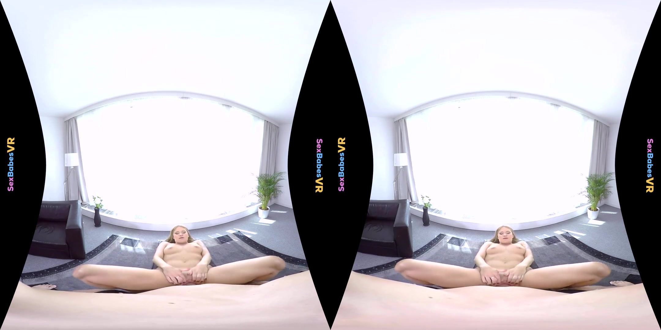 Angel Piaff in Gym Pussy - SexBabesVR