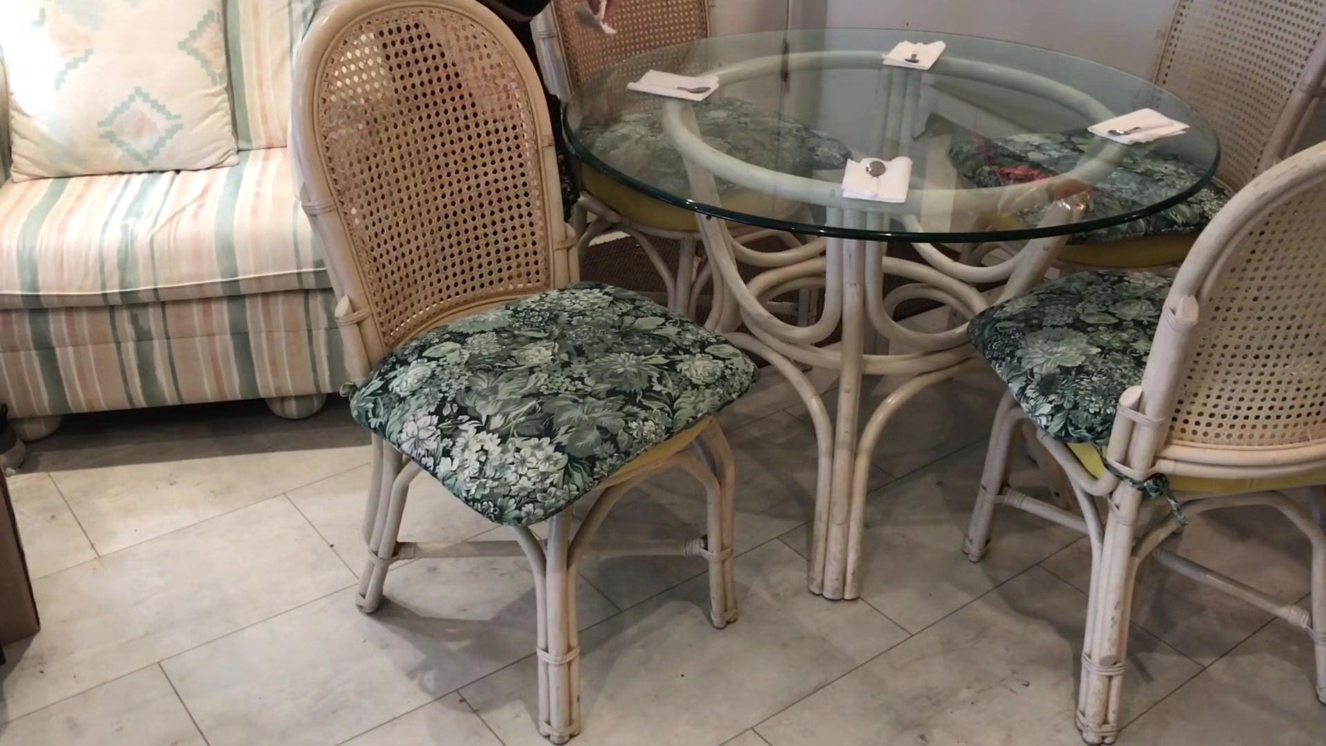 Stepmom Stuck Under The Table