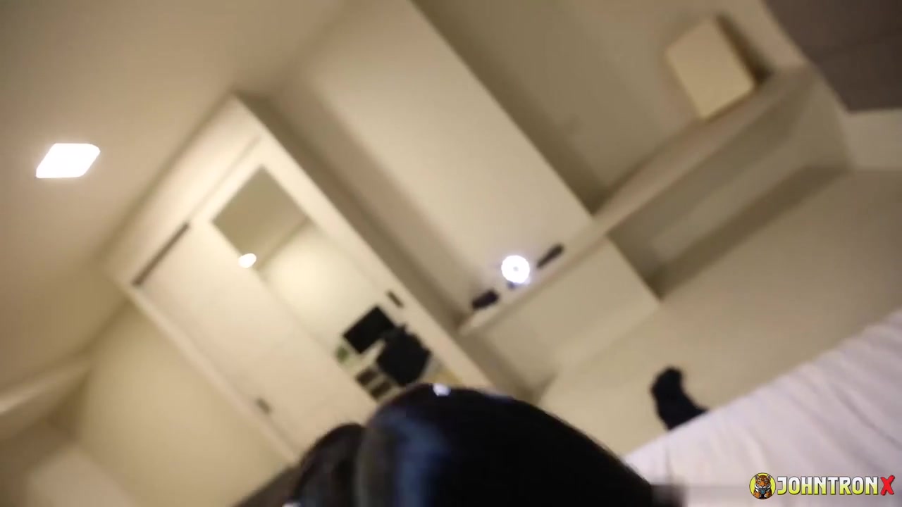 Big White Cock For Petite Asian Teen - Videos - JohntronX