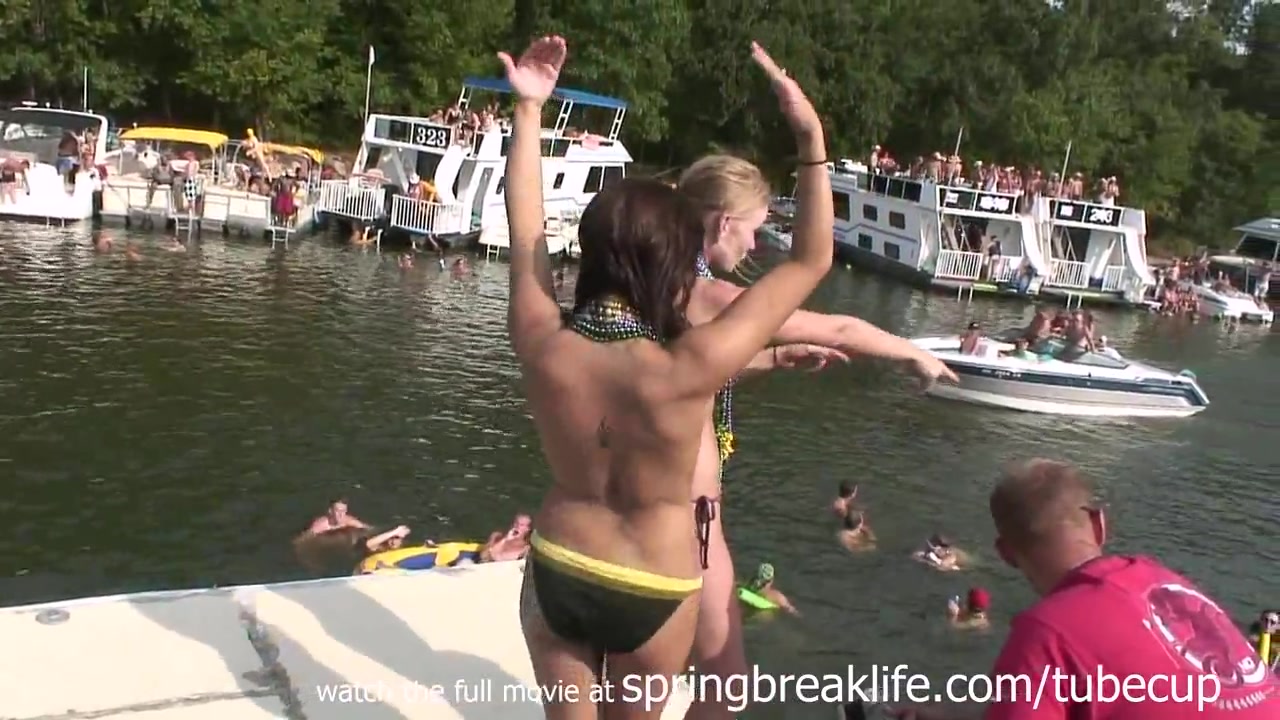 SpringBreakLife Video: Labor Day On The Lake