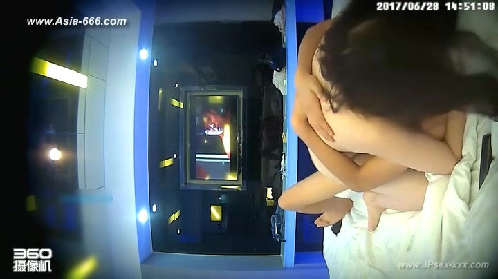Hackers use the camera to remote monitoring of a lover's home life.145