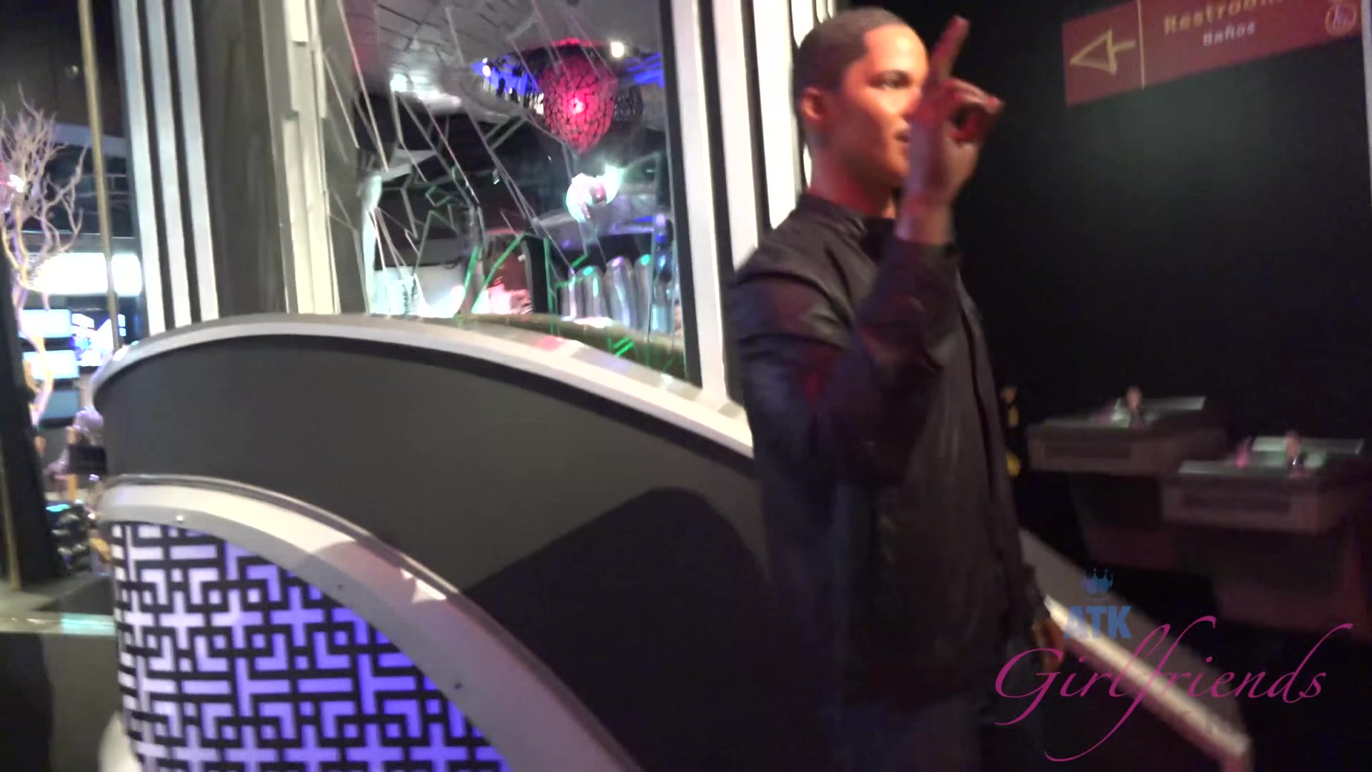 Virtual Vacation In Las Vegas With Hot Amara Romani 1/3