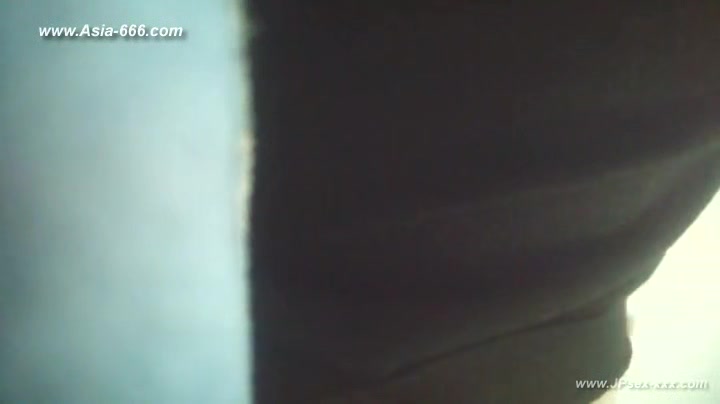 chinese man fucking callgirl in hotel.17