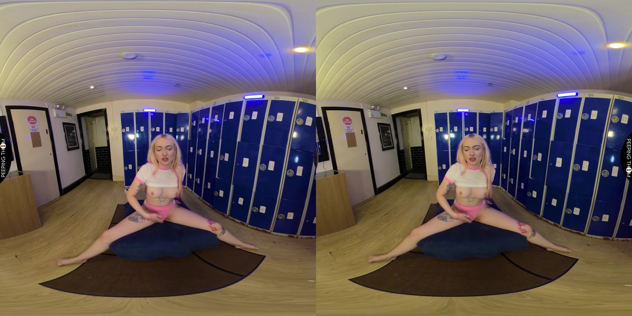Gym Bunny - Peeping Thom - Vr Porn Video