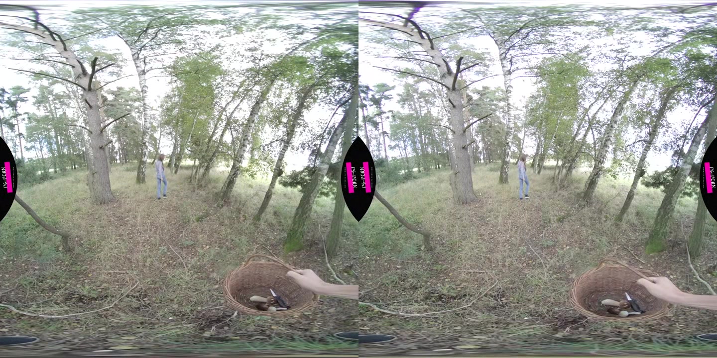 I Like To Go To The Forest For Mushrooms With Sarah Kay - PS-Porn