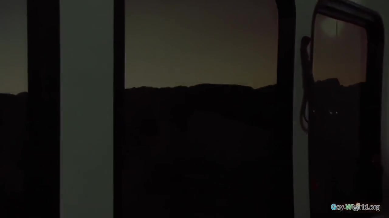 Fist Bus Full fisting,bus