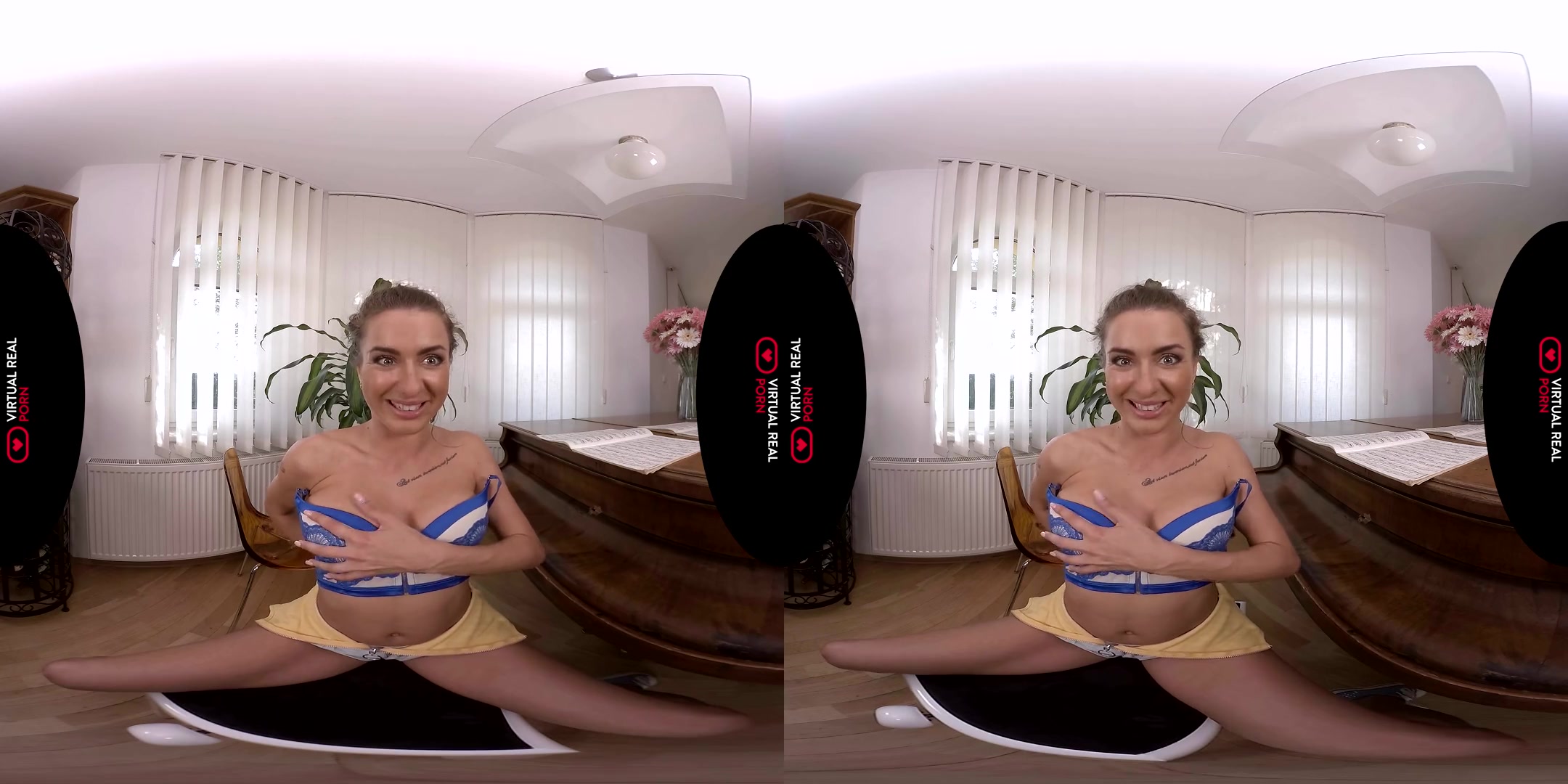 Sandra Wellness in Solo Piano - VirtualRealPorn