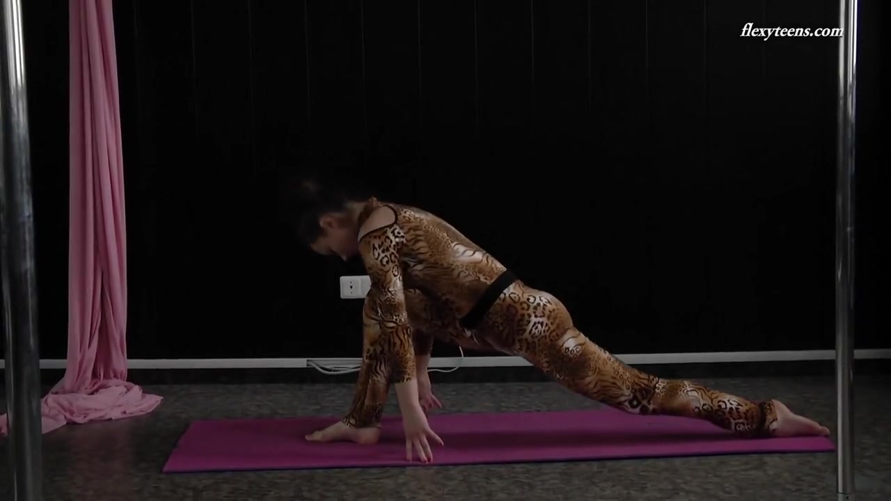Stretching And Gymnast Professional Tamara