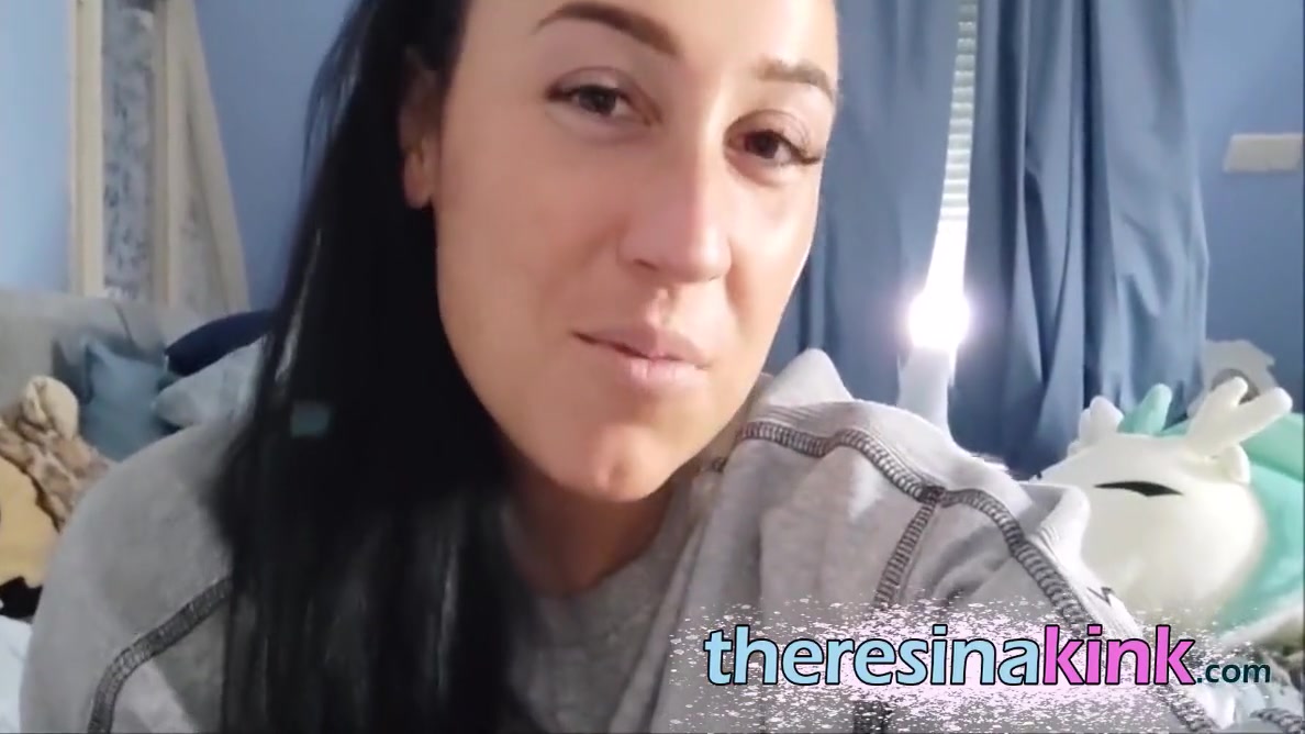 Perfekt Pussy Girl With Little Titts Fucks Her Pussy Hart
