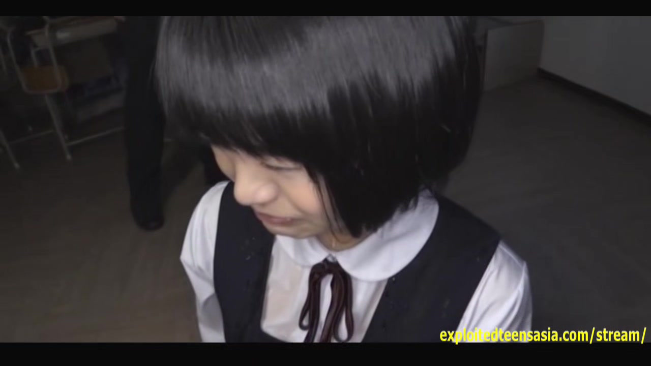 An Kosh Jav teen 18+ Subjected To Gallons Of Piss From 10 Guys In A Classroom Extreme Scene Drinks Piss From Glass