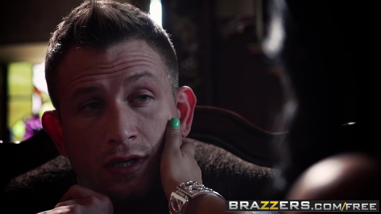 Brazzers - Dirty Masseur - Megan Salinas and