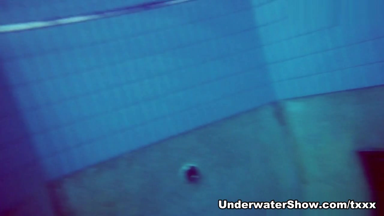 Marusia Video - UnderwaterShow