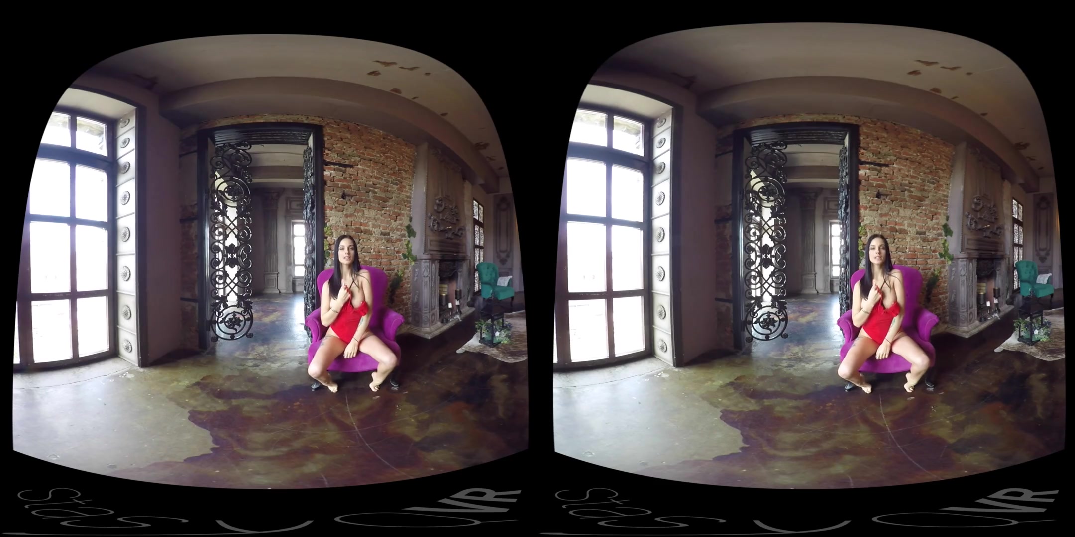 Fit, Hot Blonde Gets Naughty in Her New Loft - StasyQVR