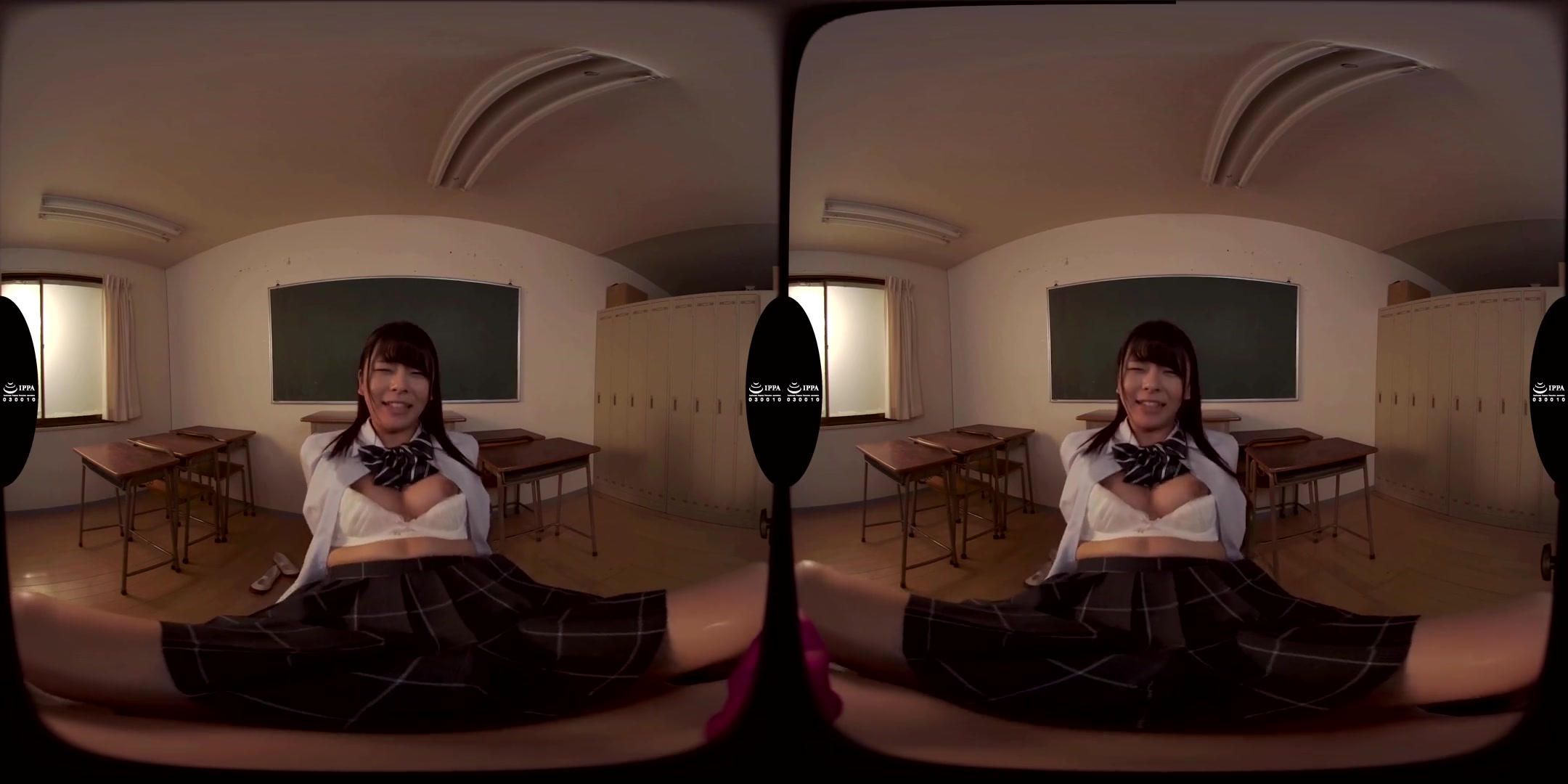 Azusa Misaki in Azusa Misaki Creampie Sex in the Classroom 2 - WAAPVR