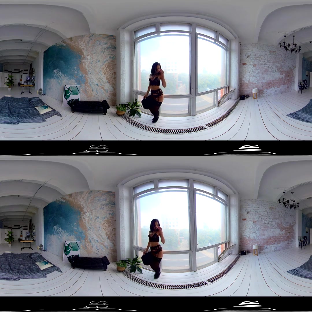 AshleyQ in High Times in a Highrise 360\u00ba - StasyQVR