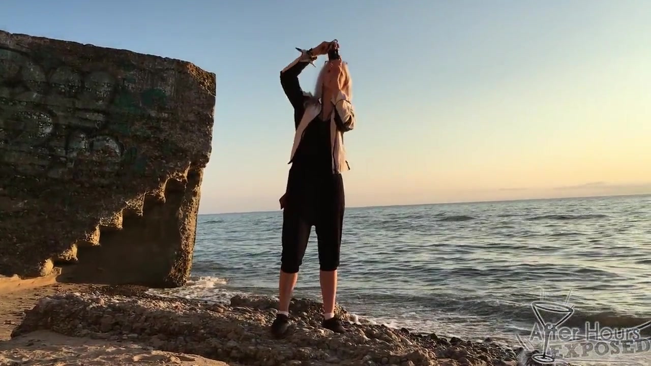 Public Blowjob From Ranta In Some Beach Fortress Ruins - AfterHoursExposed