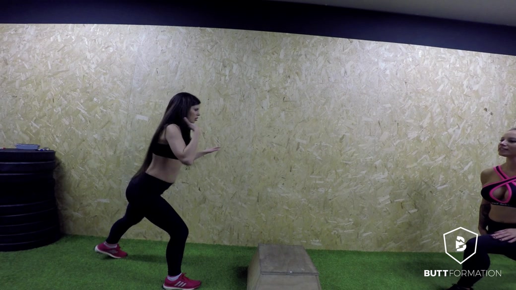 Cassie Fire in Cassie Fire's workout - ButtFormation