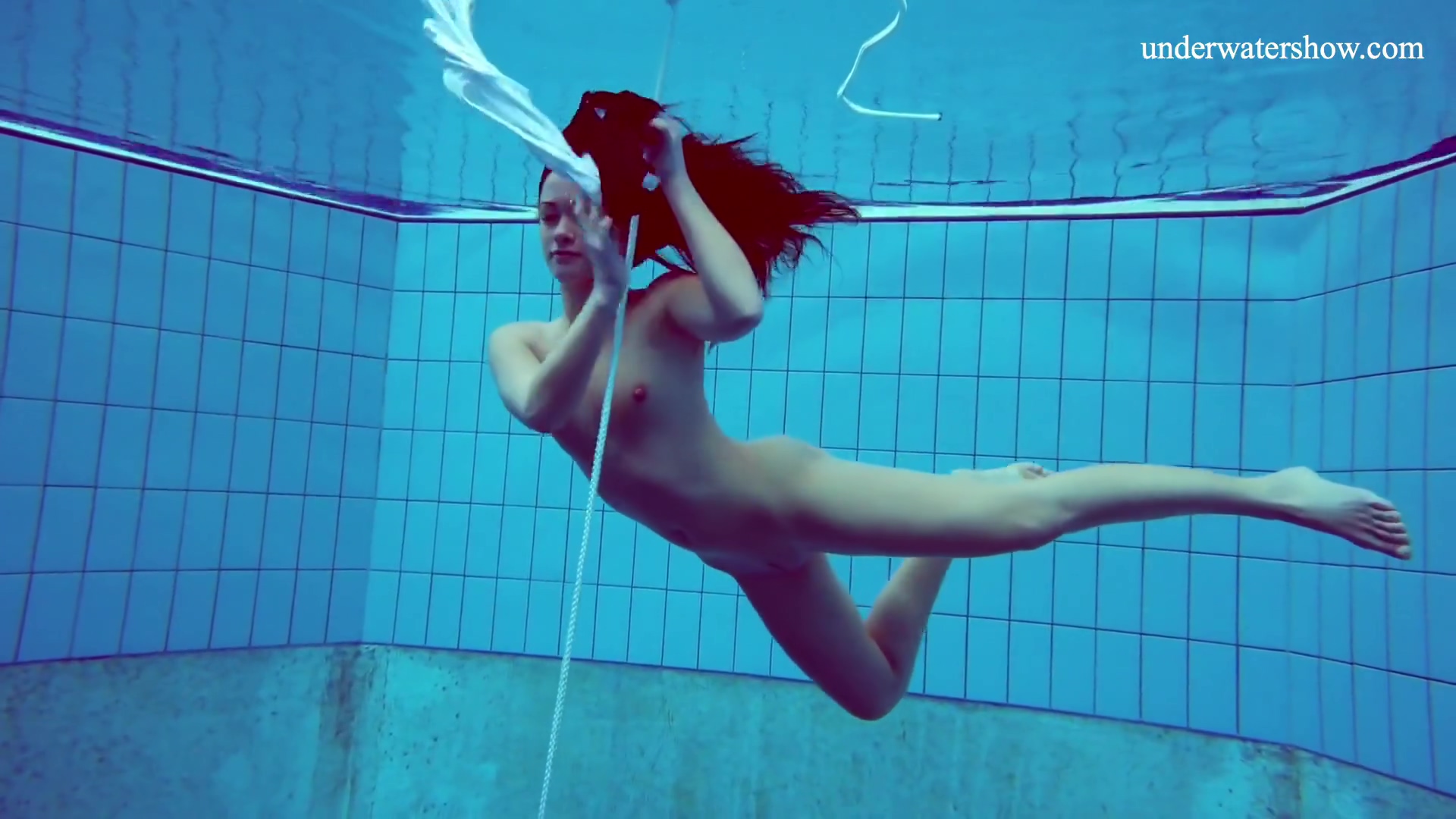 Alla Birtakik Undresses Nude In The Swimming Pool