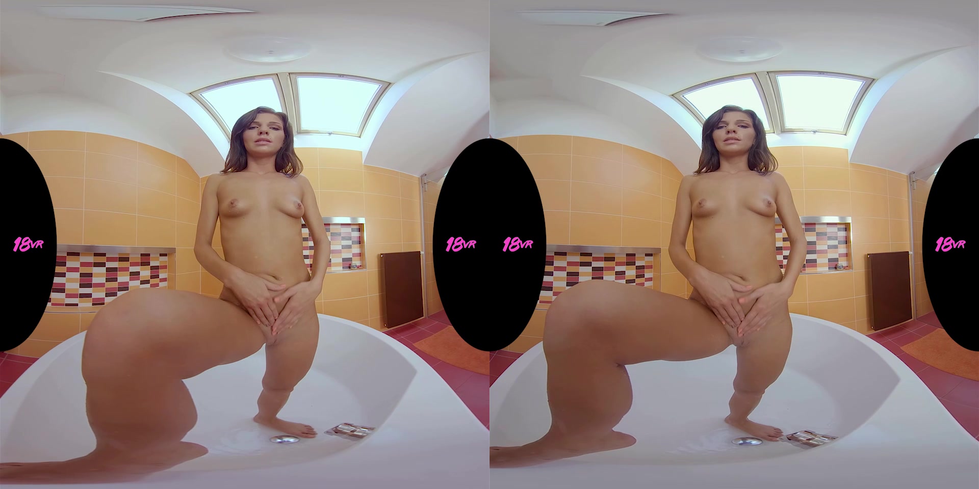 Gina Latina in Gina's Arena - 18VR