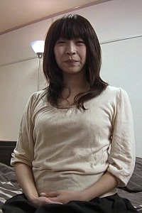 Watch Mami Kobori videos