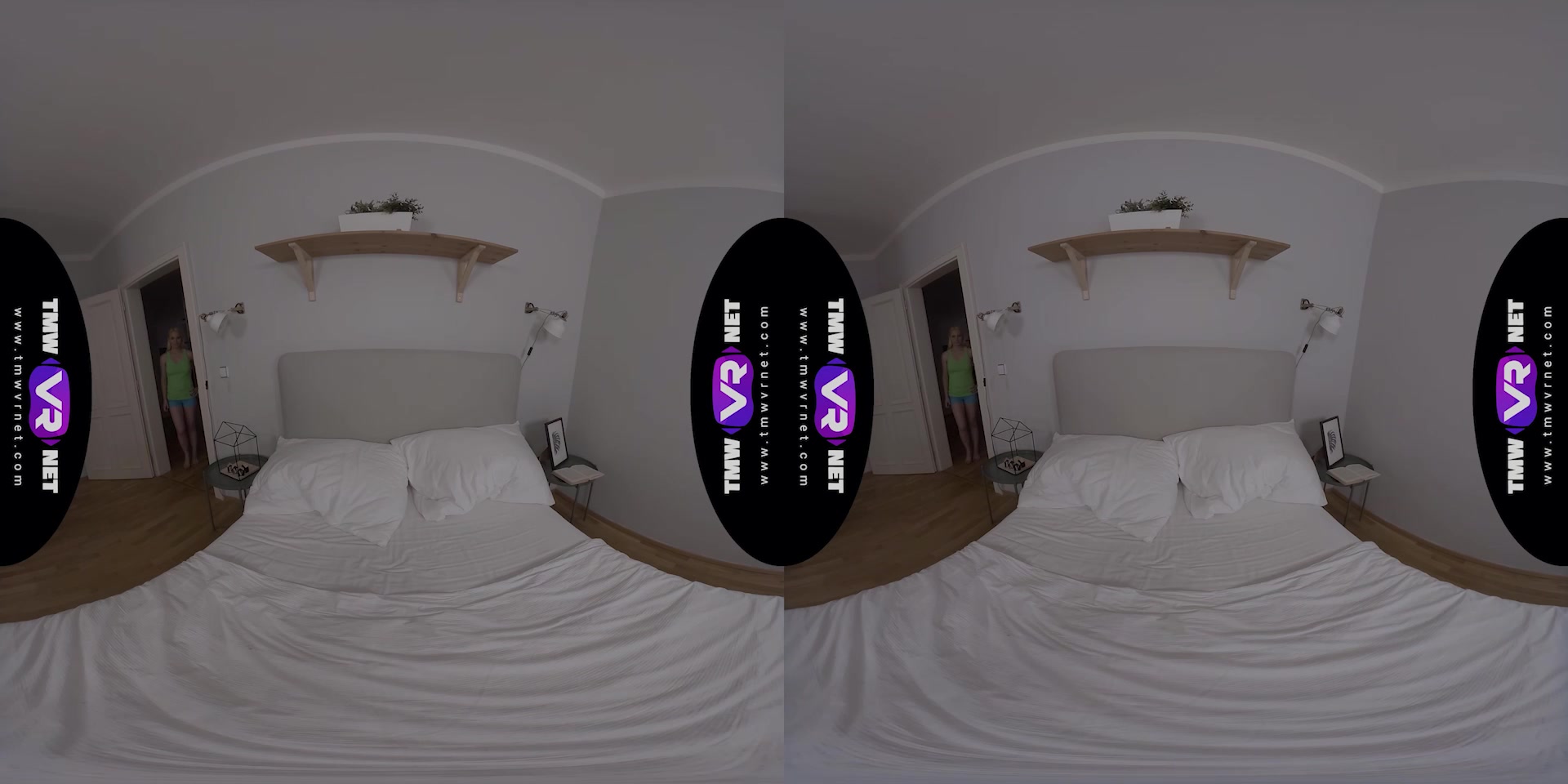 Hottie takes a solo sex tour - TmwVRnet