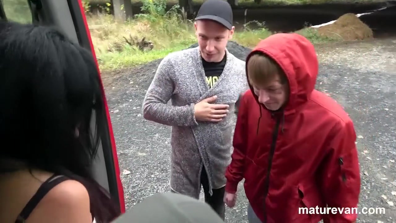 Cougar wants to take me for a Ride - Maturevan
