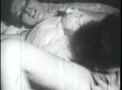Retro Porn Archive Video: Femmes seules 1950's 02