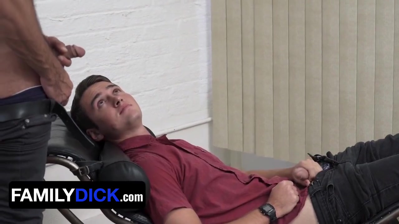 Marco Napoli And Mason Anderson - Muscular Step Dad Teaches Inexperienced Step Son About Sex