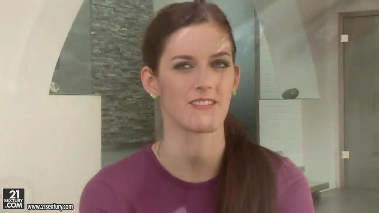 Sexy teen 18+ Cate Harrington does great striptease