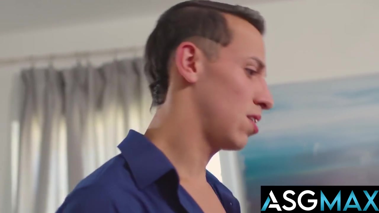Stepbros Huge Cock Cures My Stagefright Flip Fuck Relief Before The Big Presentation