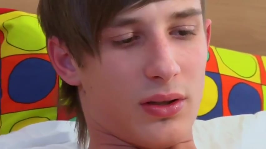 Solo Hottie Jerks Off On - Kevin Ateah